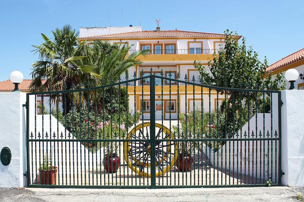 Graca Hotel Évora Esterno foto